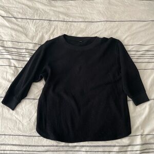 Uniqlo black waffle knit 3/4 shirt